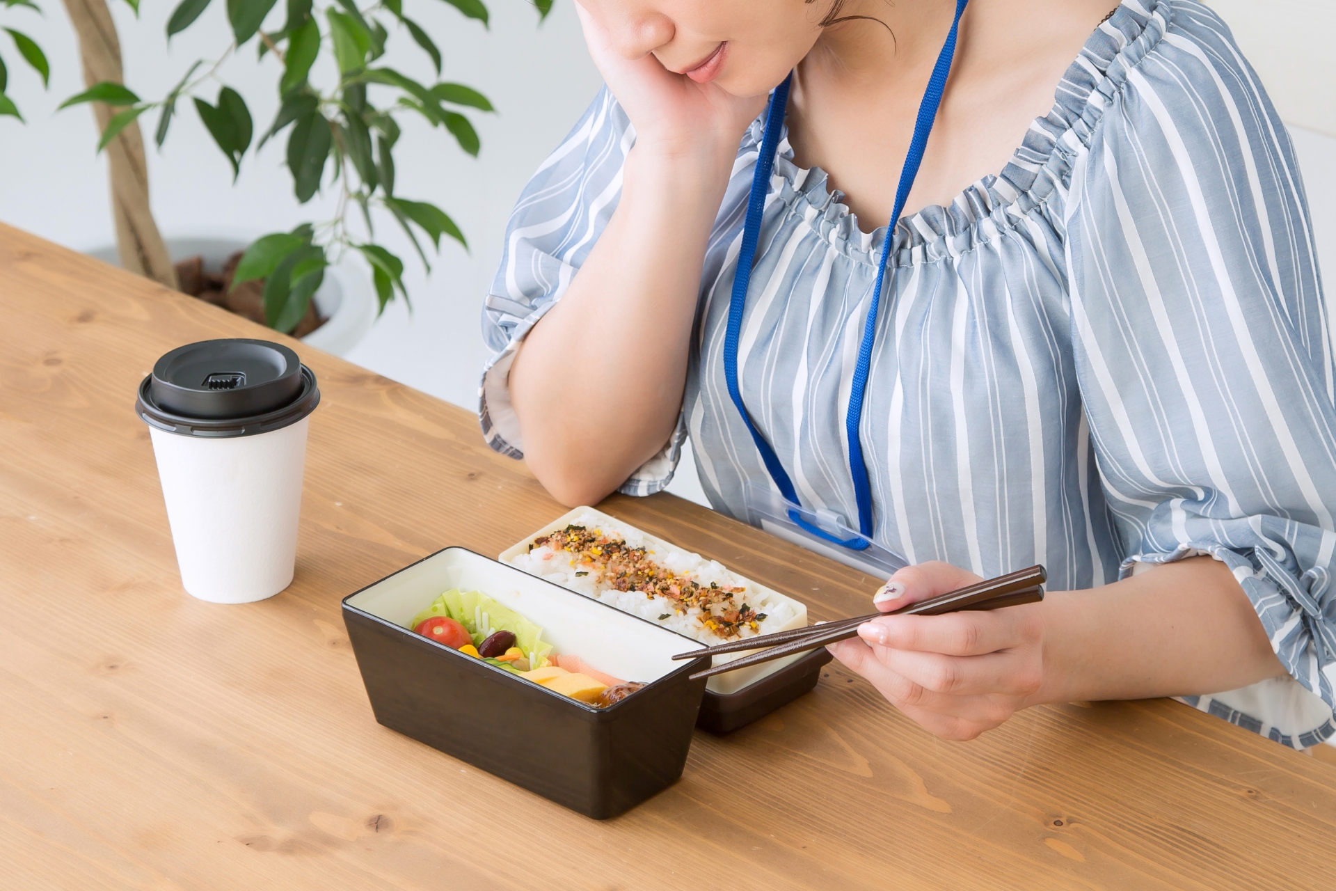 摂食障害の方も藤本鍼灸治療院の訪問鍼灸マッサージが効果的