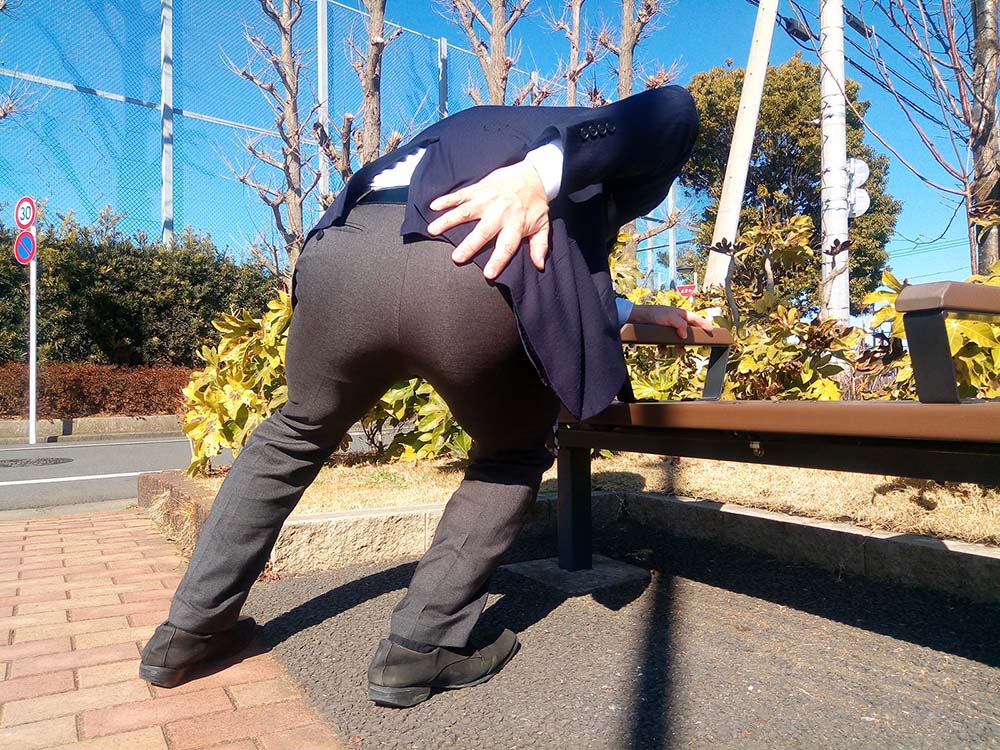 腰痛でお悩みの方は尼崎伊丹の藤本鍼灸治療院の訪問マッサージをご利用ください